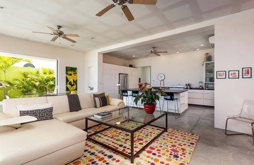 Los Barriles Casa | ¡Nuevo contemporáneo frente al mar en el corazón de Los Barriles! ¡Mascota amigable!