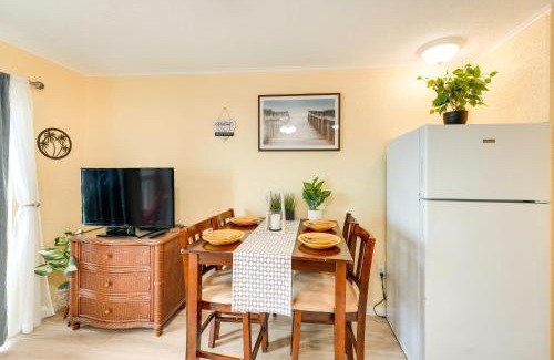 North Beach Apartamento | Beachfront Corpus Christi Condo with Pool Access!