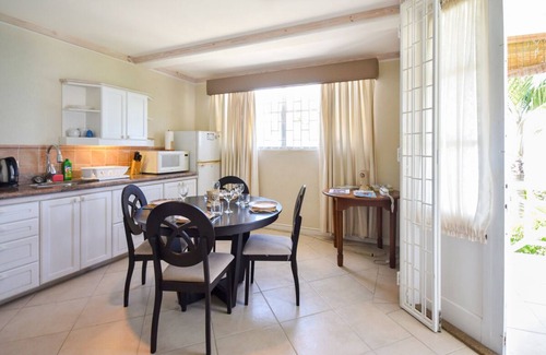 Worthing Apartamento | Beachfront Cosy and Romantic Condo - Nautilus