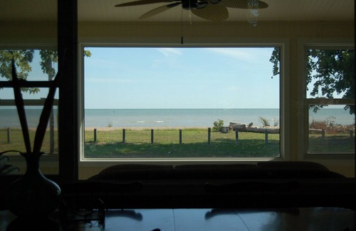 Turkey Point Cabaña | Beachfront Cottage and Boat channel access
