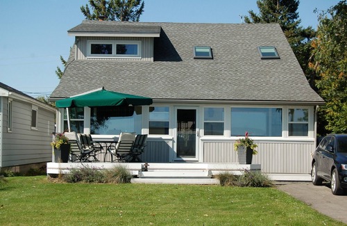 Turkey Point Cabaña | Beachfront Cottage and Boat channel access