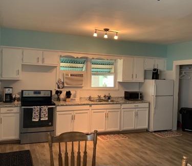 Willoughby Spit Casa | Beachfront Cottage Best Location in Ocean View! cottage