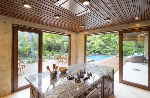 Playa Hermosa Cóbano Villa | Beachfront Luxury Villa in Playa Hermosa "Wabi"