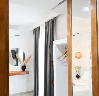 Kanala Apartamento | Beachfront cycladic suite Irene Apartments boutique hotel
