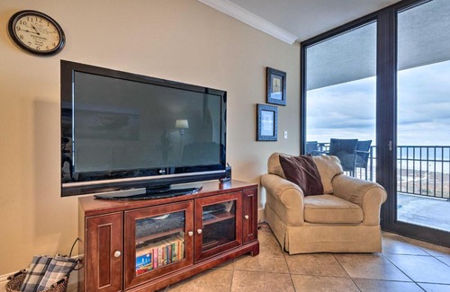 Dauphin Island Apartamento | Beachfront Dauphin Island Condo Pool Access!