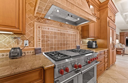 Nokomis Casa | Beachfront estate near Sarasota with spectacular gulf views