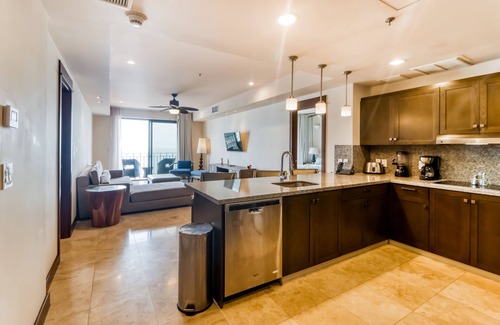 Barrio Los Faroles Condominio | Beachfront getaway with pool, ocean view & beach access