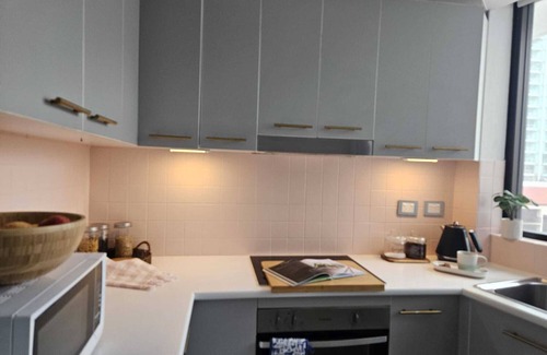 Surfers Paradise Apartamento | Beachfront Hideaway - Serenity by the sea