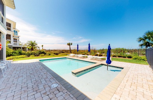Edisto Island Casa | Beachfront Home Features Free WiFi, Private Pool, Patio, & Private Washer/Dryer