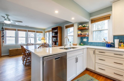 Annapolis Cabaña | Beachfront Home Minutes to Downtown Annapolis Dogs OK