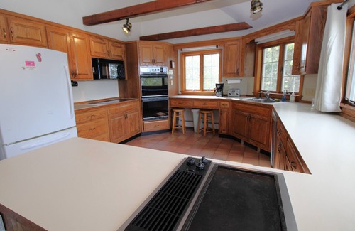 Brewster Casa | Beachfront Home Offering Direct Access to Your Own Private Beach (2386)