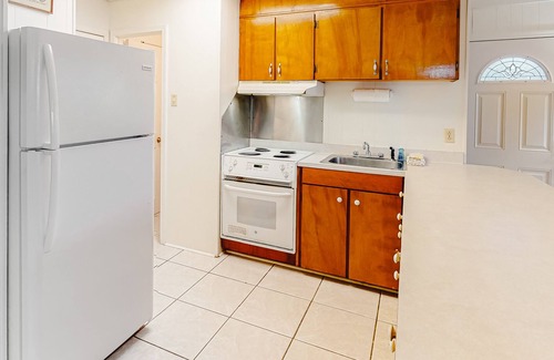 Surf Side Shores Casa | Beachfront home with furnished deck, great location, & WiFi