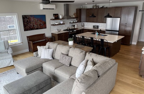 Madison Casa | Beachfront home with heated pool