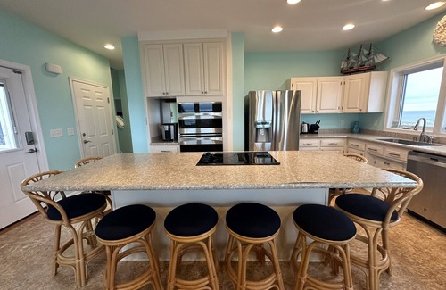 Broadkill Beach Casa | Beachfront I Expansive Deck I Dog Friendly I Spectacular 360 Views