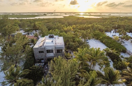 Chacchoben Casa | Villa frente a la playa con tienda de campaña de dependencia 11, Tulum, Sian Kaan