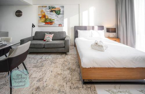 Al Hamra Village Apartamento | Beachfront - Modern Studio - Brand New
