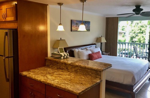 Historic Lahaina Front Street Complejo | Frente a la playa Mountain View Lahaina Shores Studio