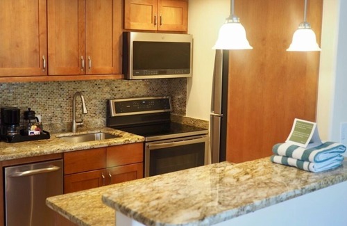 Historic Lahaina Front Street Complejo | Frente a la playa Mountain View Lahaina Shores Studio