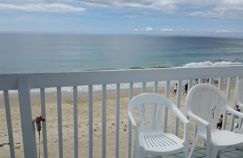 Misquamicut Condominio | Unidad de tiempo compartido frente al mar / frente al mar disponible del 20 al 27 de julio de 2019