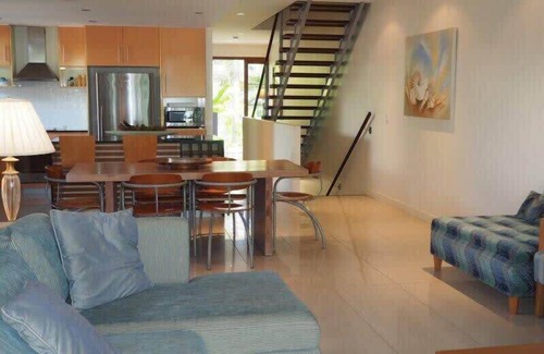 Mission Beach Apartamento | Beachfront One ~ Beachfront Haven