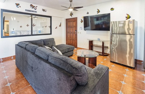 Ferrocarrilera Casa | Beachfront Paradise 2 BR 2 BA in Las Gaviotas Resort 1st FL Unit 413