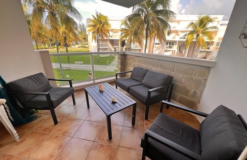 Zarzal Apartamento | En primera línea de playa Paradise PR, para la aventura Buscando viajeros ... O simplemente para relajarse