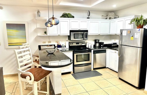 Barrio Los Villalobos Condominio | Beutiful Beachfront Penthouse Unit, 5th floor