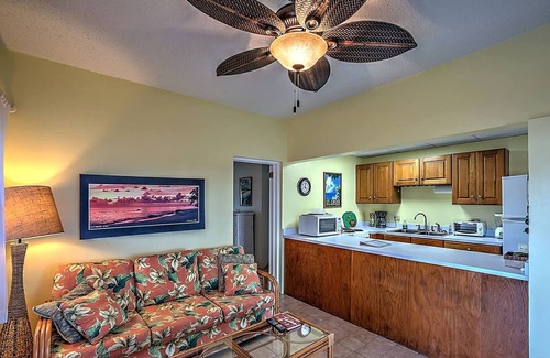 Cane Bay Condominio | Beachfront Pink Condos #10