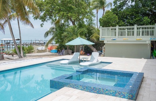 Key Largo Casa | PISCINA FRENTE A LA PLAYA
