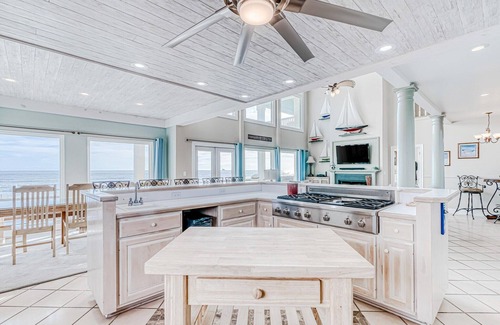 Morgantown Casa | August Discounted! Beachfront - Pools & Pickleball