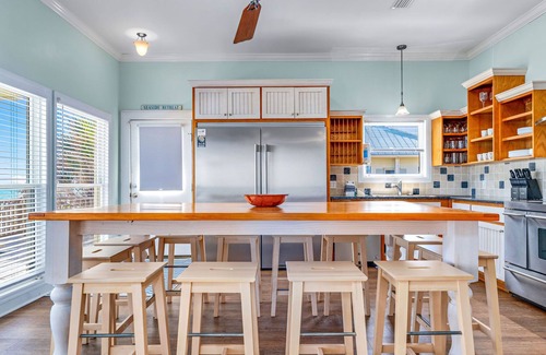Treasure Beach Village Casa | Beachfront, Private home, dog friendly, heated pool, 4 BR