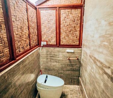 Catangnan Casa | Beachfront Private Bungalow