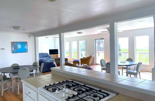 Grand Isle Casa | Beachfront Redfish- Coastal Realty Group