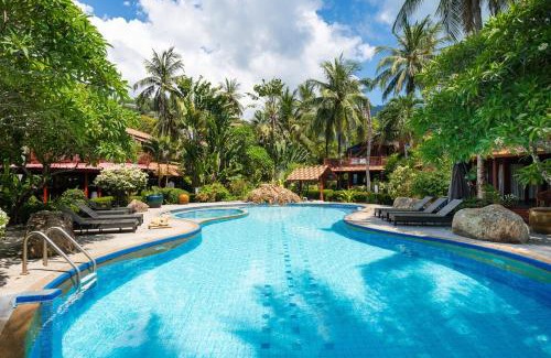 Bang Po Villa | Beachfront Spacious Villa, Lovely Bang Por Beach