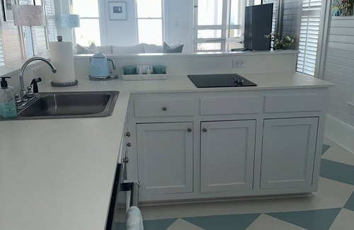 Seaside Casa | Beachfront Spectacular picture perfect renovation in Seaside