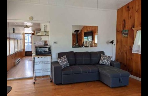 Port Stanley Cabaña | Beachfront Spectacular Property Directly on a Private Beach in Port Stanley