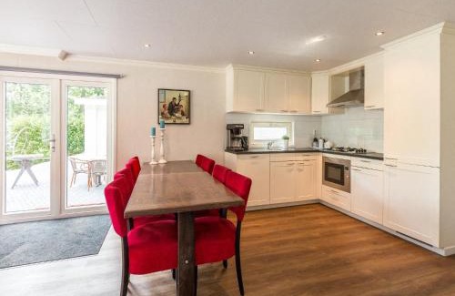 De Bult Casa | Beachfront Stay for Groups