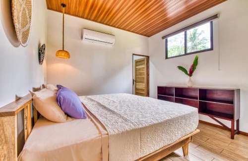 Cocles Apartamento | Beachfront Studio - Direct Beach Access, Fast Wifi & AC