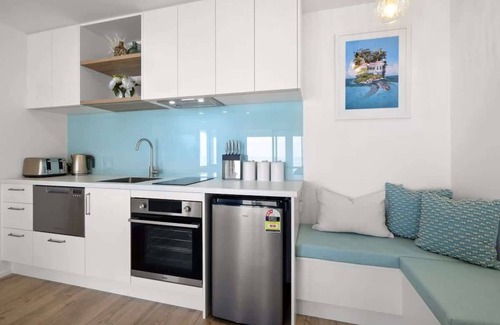 Bell Block Apartamento | Beachfront Studio with Sea View