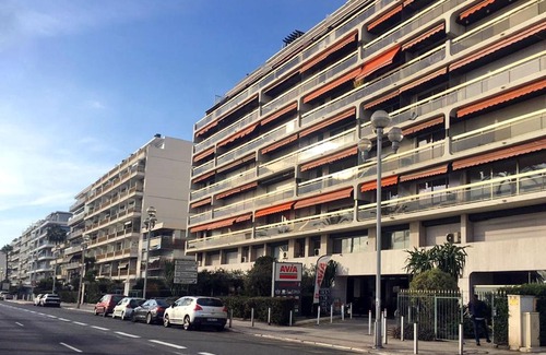 Les Baumettes Apartamento | Beachfront Studio on Promenade des Anglais