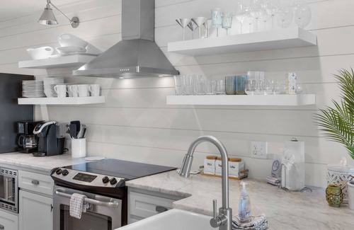 Seacrest Casa | Beachfront Townhome in Seacrest + Free Tickets: Bikes, Dolphin Cruise & More!