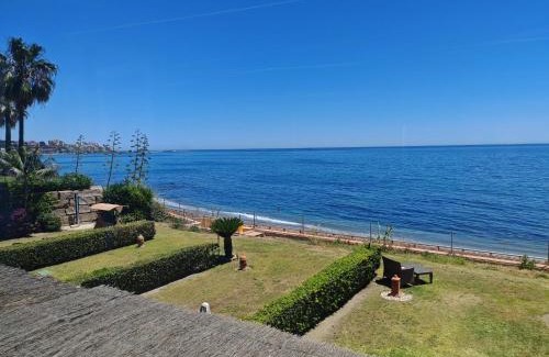 Estepona Casa | Beachfront Townhouse Estepona