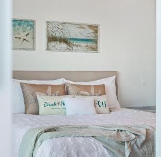 Black Creek Apartamento | Beachfront Villa #14 at The Beach House