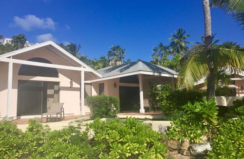 Mamora Bay Villa | Beachfront Villa in St James's Club, Antigua