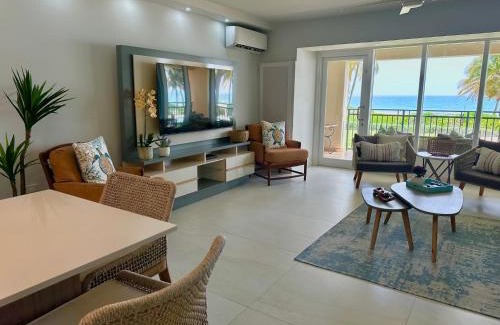 Mameyes II Casa | Beachfront Villa in the Rio Mar Resort