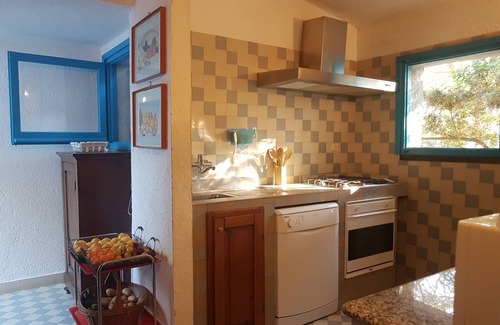 Cala Liberotto Villa | Beachfront villa, right ON SAND!
