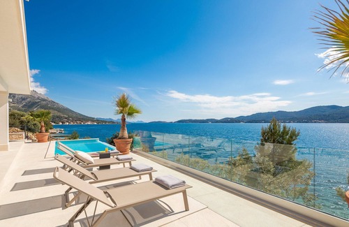 Viganj Villa | Beachfront Villa Maris with Pool
