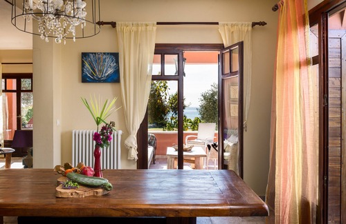 Agios Matthaios Villa | Villa Meliti frente a la playa