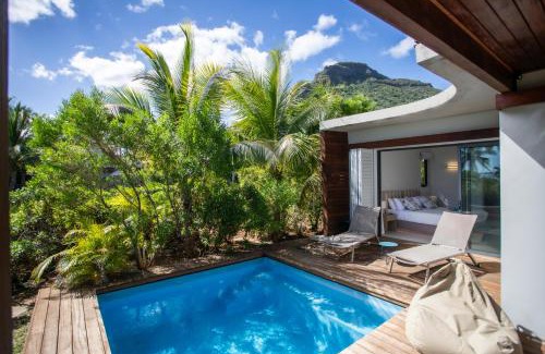 La Preneuse Villa | Beachfront Villa Private Pool and Beach