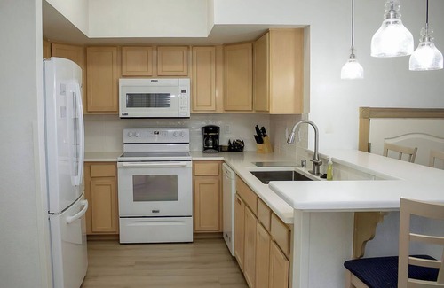 Sheboygan Villa | Executive Beachfront Villa: Sleeps 8!